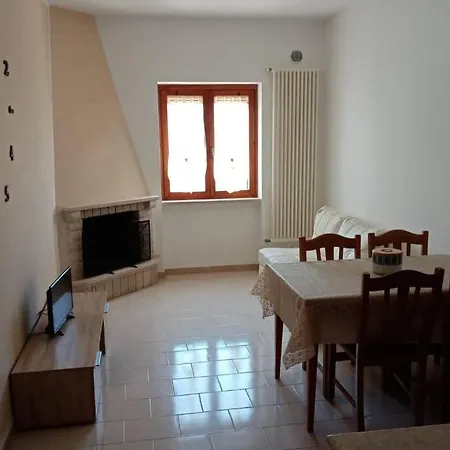 Tra Mare E Centro Paese Apartment Vieste